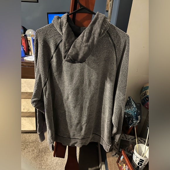 Ladies PINK Hoodie - Picture 2 of 3